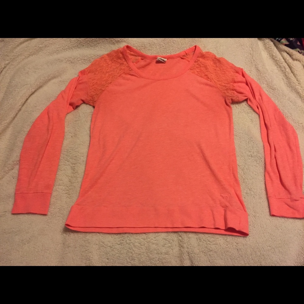 VS PINK long sleeve shirt